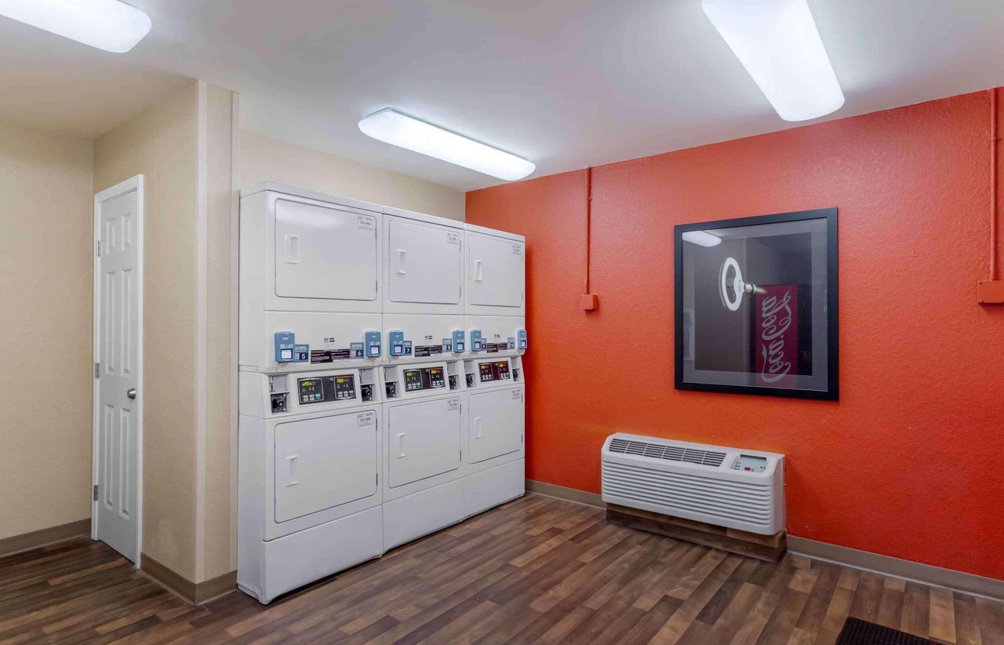 Extended Stay America Suites - Houston - Galleria - Westheimer Екстер'єр фото